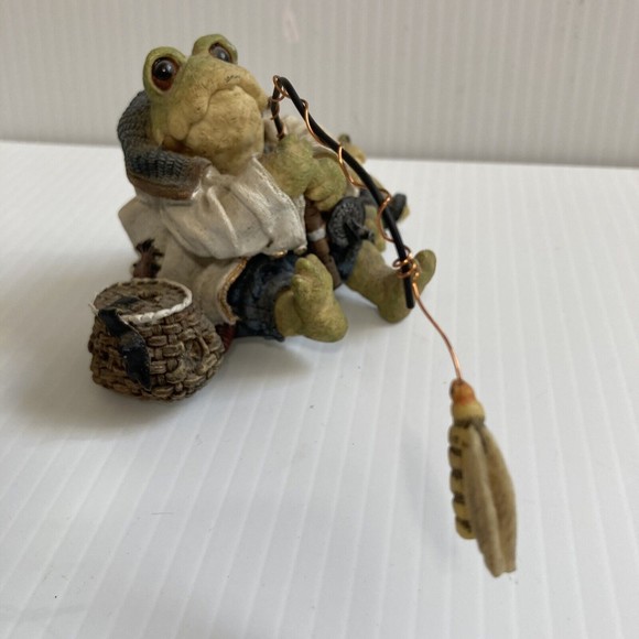 Father & Son Fly Fishing Boyds Bears & Friends Frog Resin Figurine 4 x 4 x 3 in - Picture 11 of 14